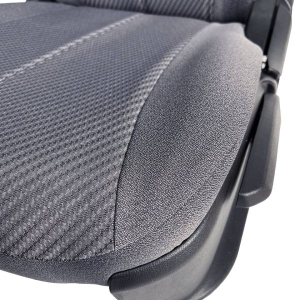 Чехлы из Жаккарда на Renault Arkana